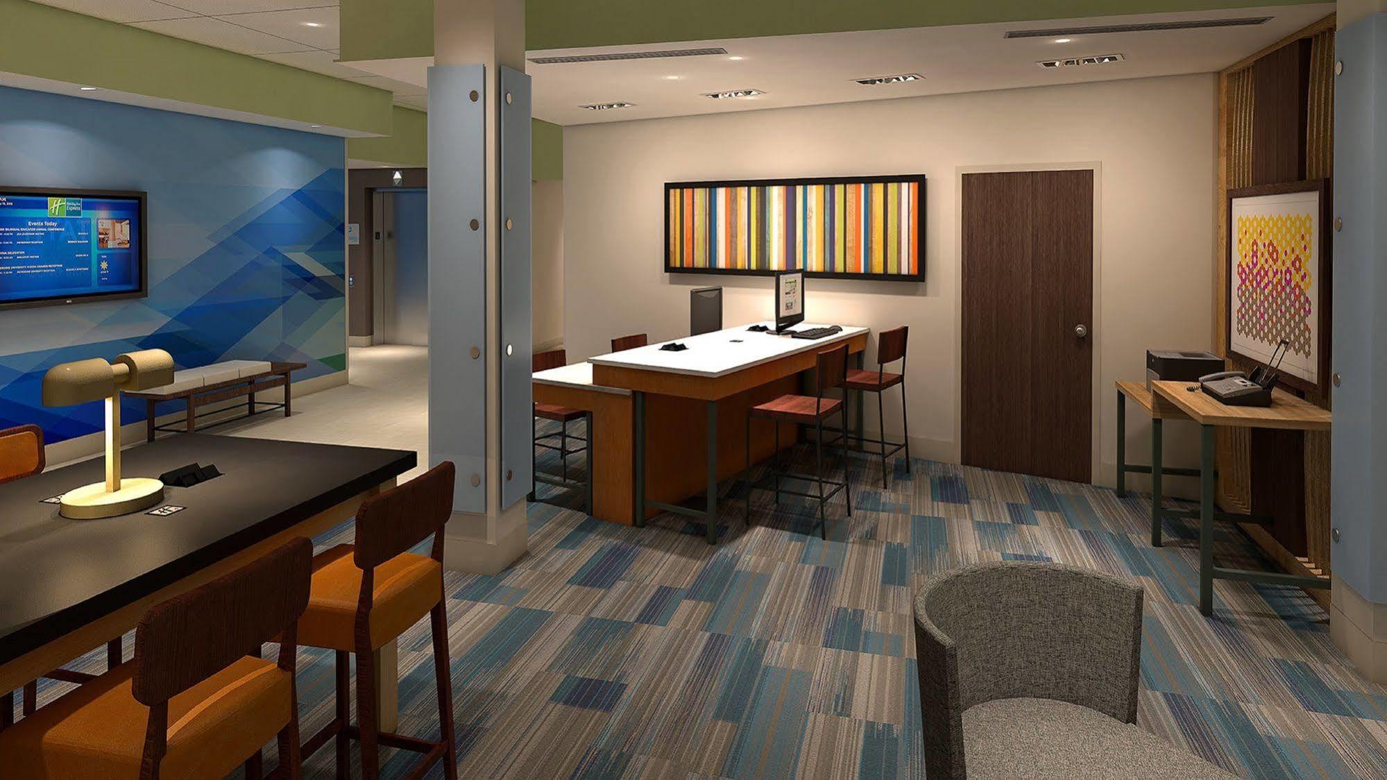 Holiday Inn Express & Suites Tulsa South - Woodland Hills By Ihg Экстерьер фото
