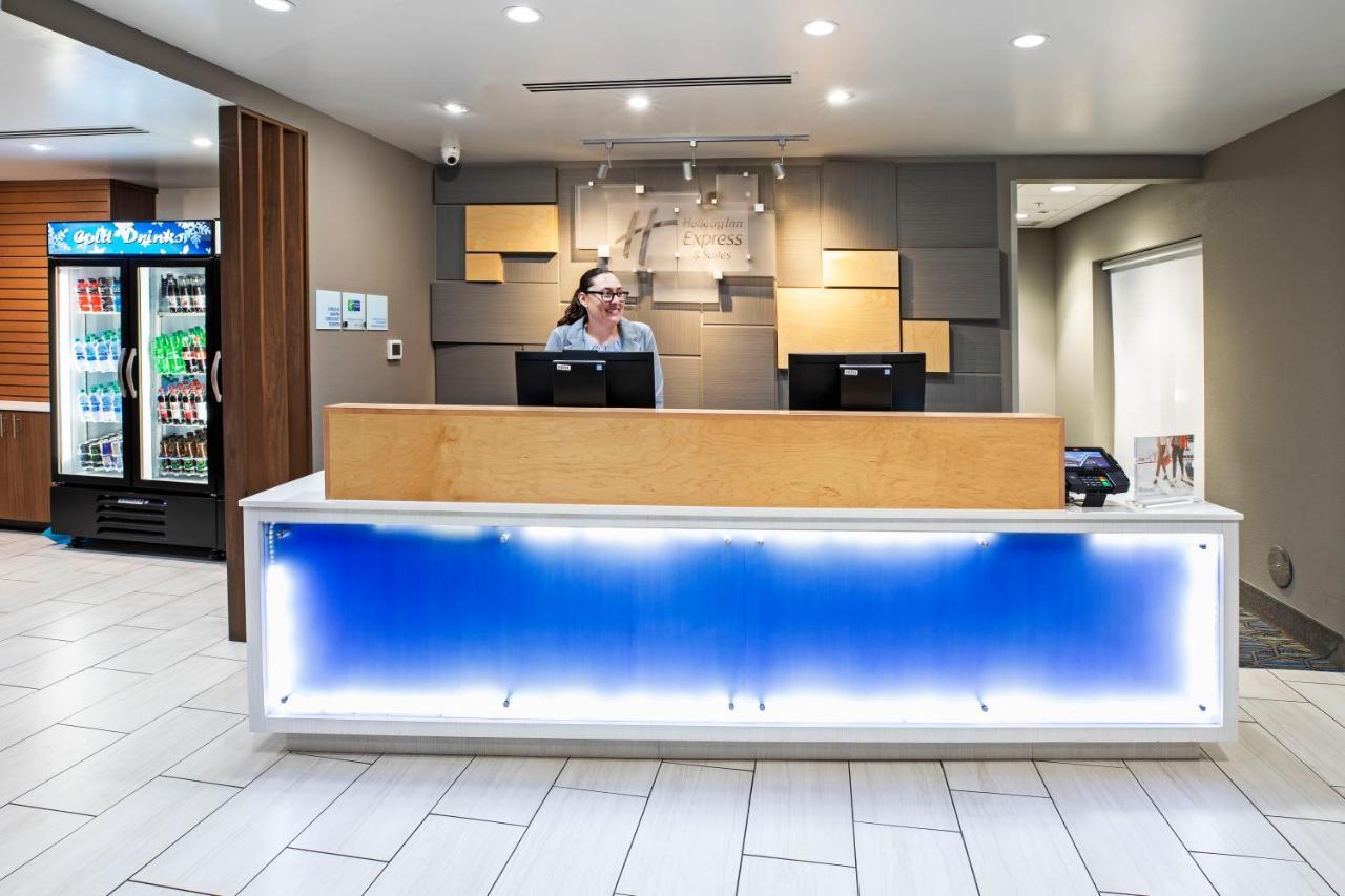 Holiday Inn Express & Suites Tulsa South - Woodland Hills By Ihg Экстерьер фото